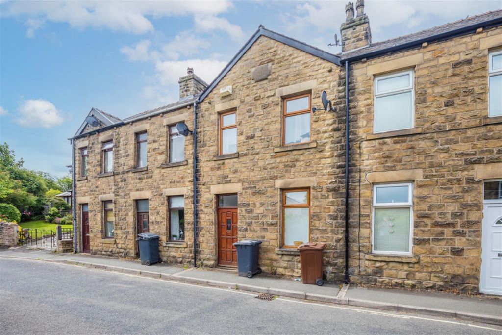 Property photo 1 of 10 (Main)