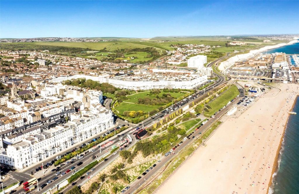 Additional image 31 of 6 bed terraced house for saleArundel Terrace, Brighton, East Sussex BN2