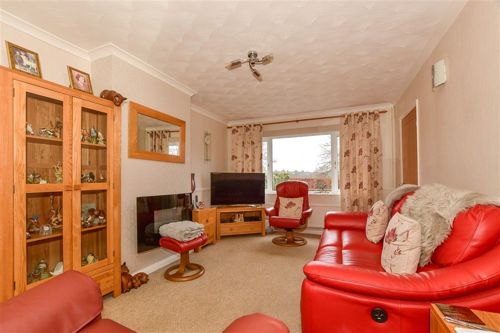 Property photo 2 of 11 Lounge/Diner