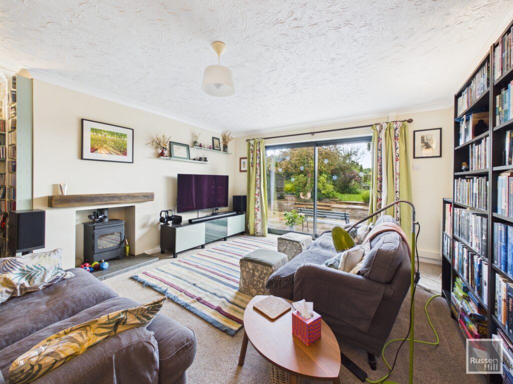 Property photo 2 of 23