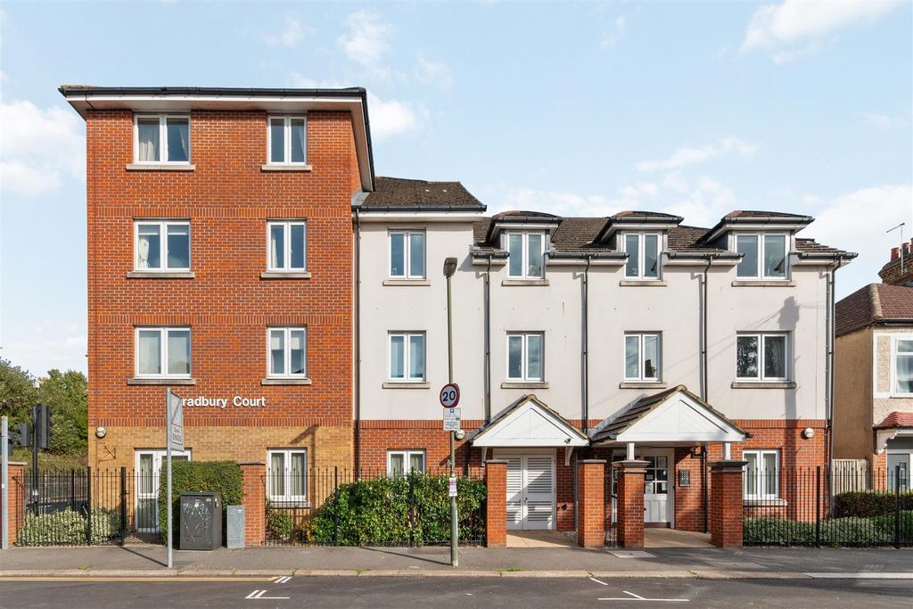 Property photo 2 of 13 External