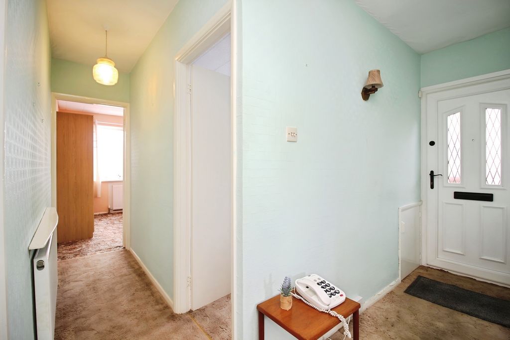 Property photo 3 of 21