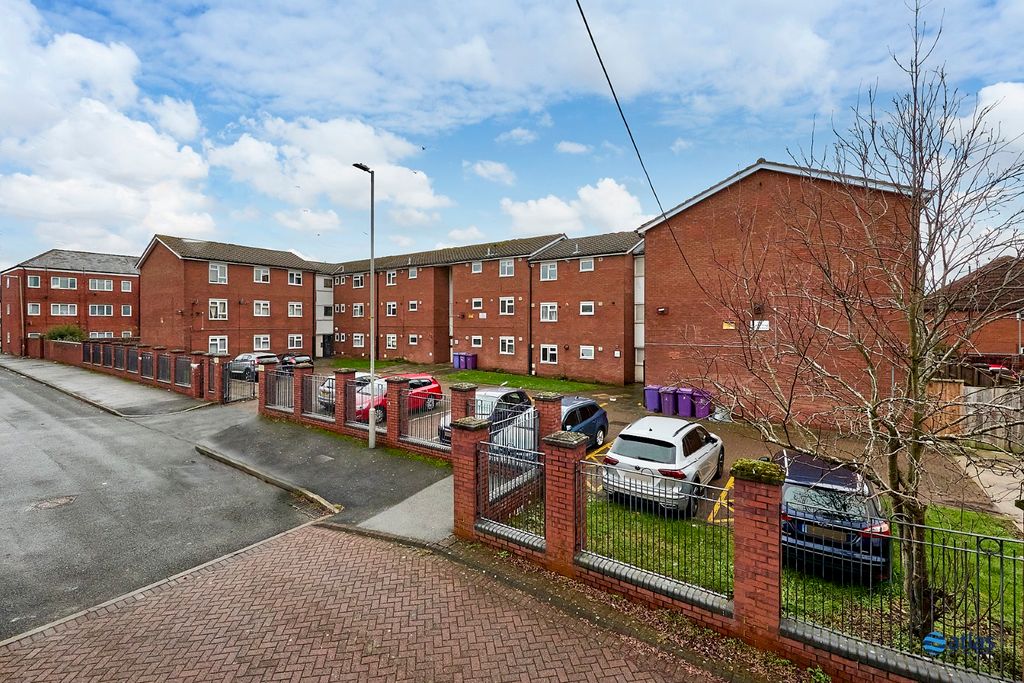 Property photo 1 of 10 Front Elevation