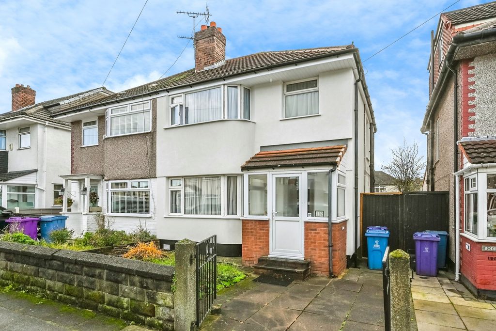 Property photo 1 of 11 Photo