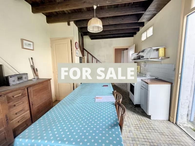 Property photo 1 of 5