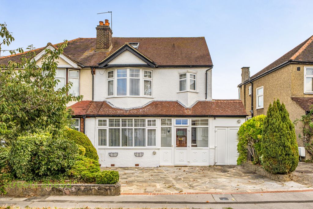 Property photo 1 of 21 2Ad4Da22-A1F2-4c3...