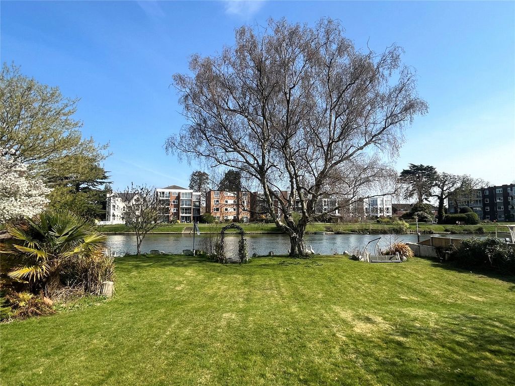 Property photo 3 of 33 Picture No. 72