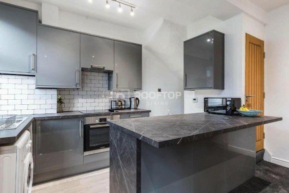 Property photo 3 of 15 8610711.Jpg