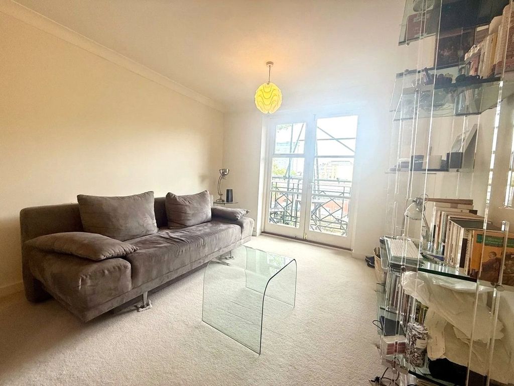 Property photo 2 of 6 Picture No. 05