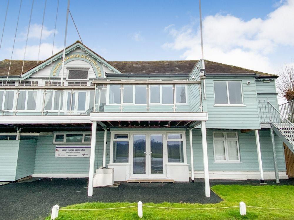 Property photo 1 of 8 Ext1.Jpg