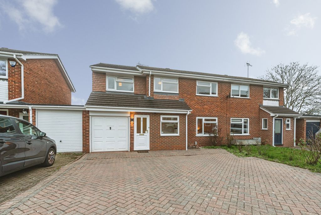 Property photo 1 of 19 Photo #1