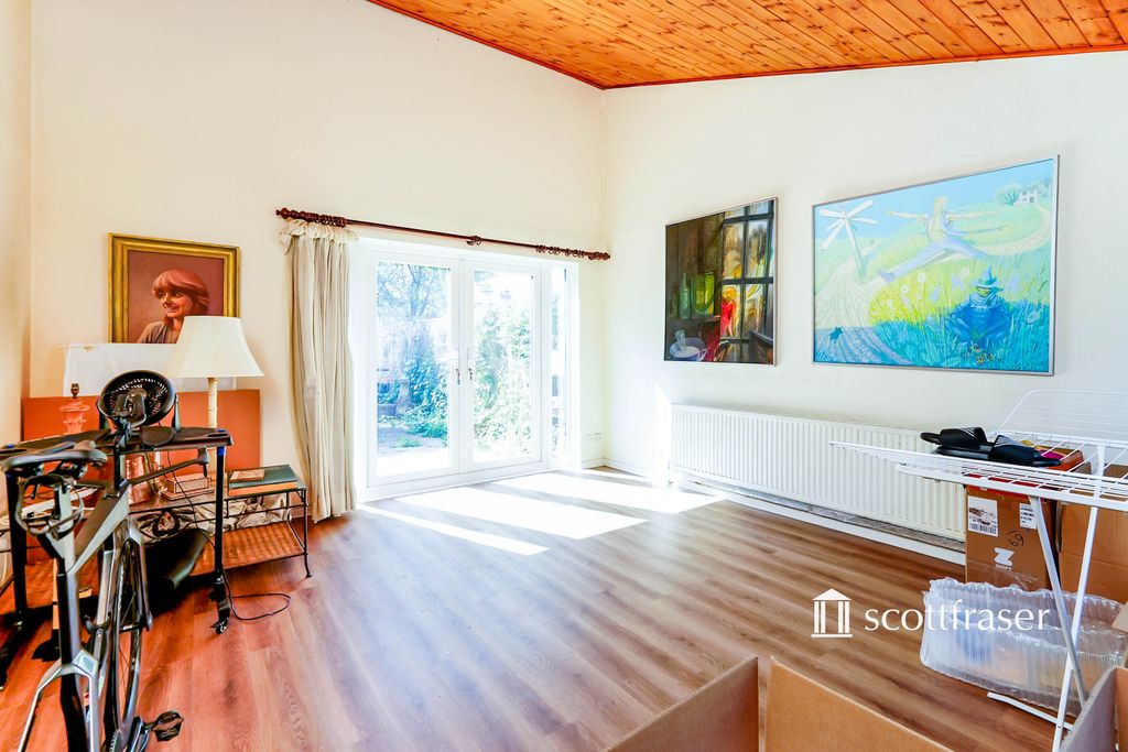 Property photo 2 of 10 4Hobsonroadox27Jx-14