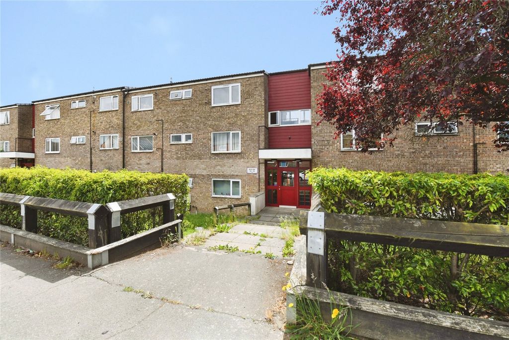 Property photo 2 of 34 Picture No. 38