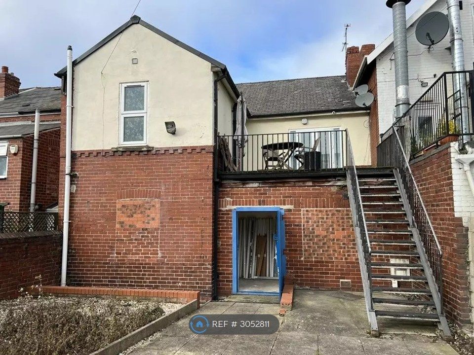 Property photo 3 of 6