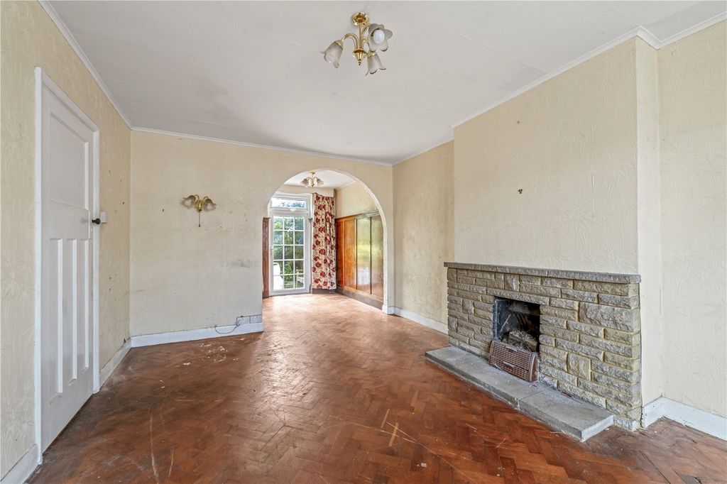 Property photo 3 of 7 Picture No. 27