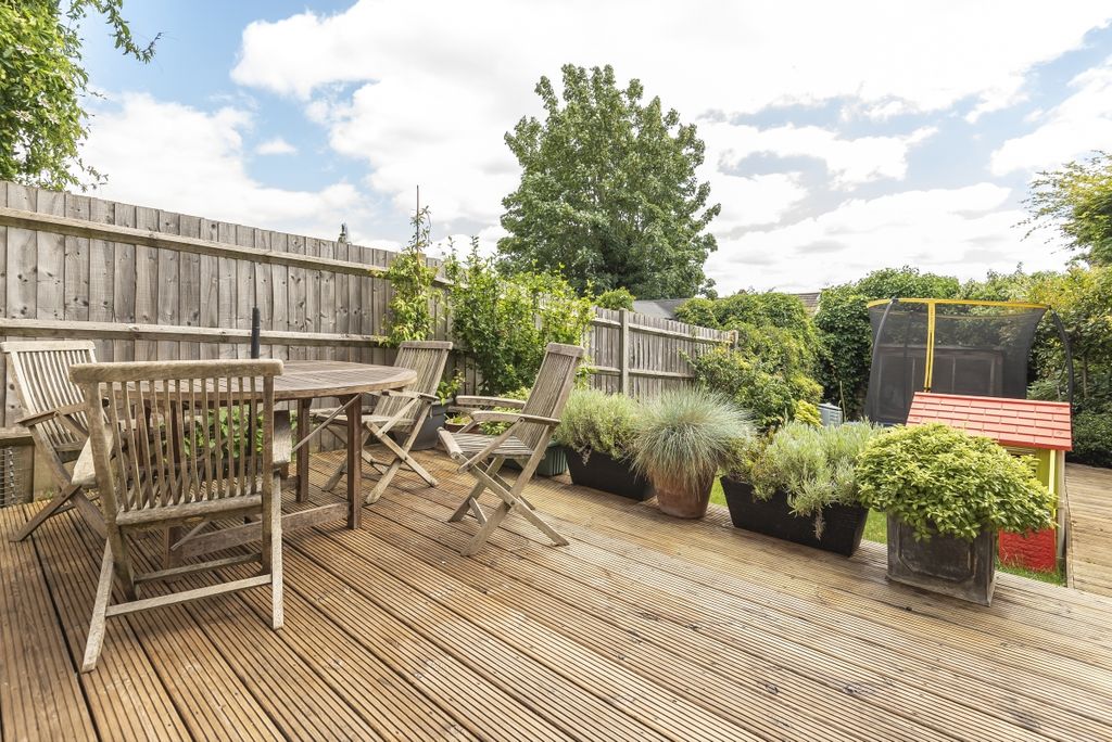 Property photo 2 of 13 615271 (10)