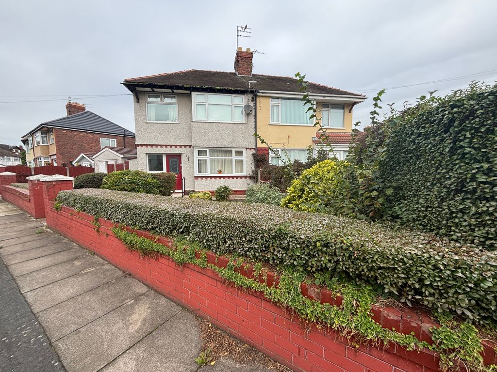 Property photo 2 of 36