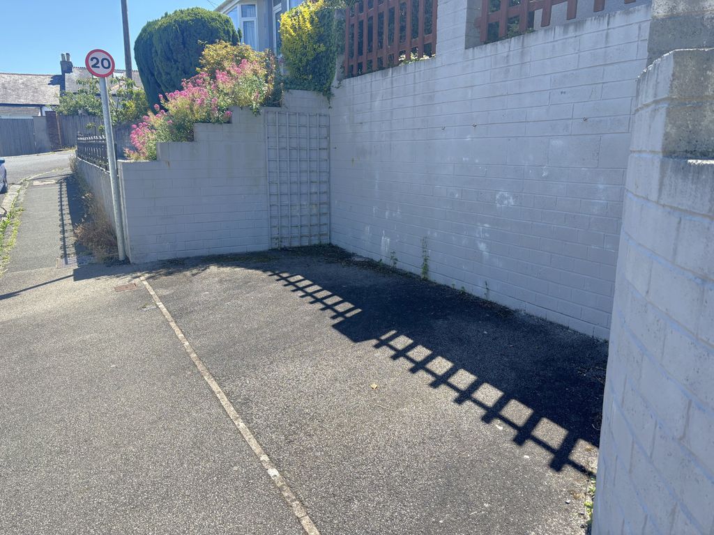 Property photo 3 of 29