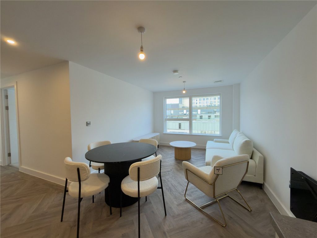 Property photo 3 of 11 Picture No. 05