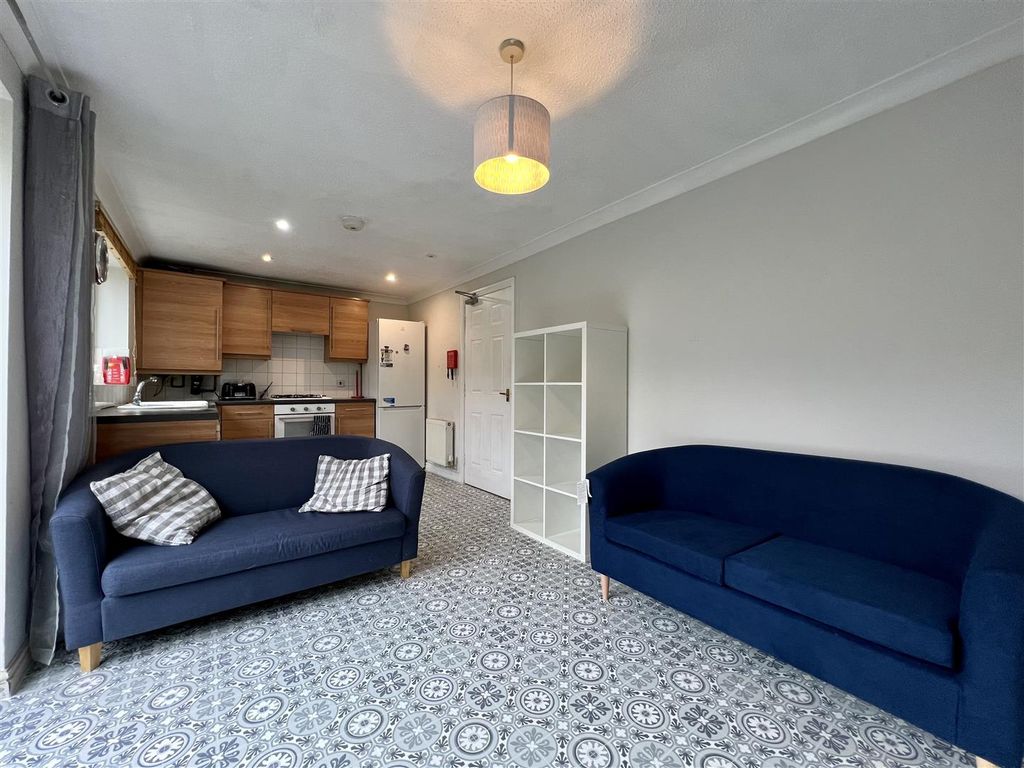 Property photo 2 of 10 Img_6270.Jpg