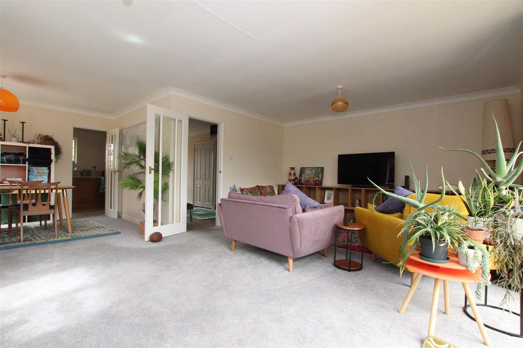 Property photo 2 of 18 Living Dining Room.Jpg