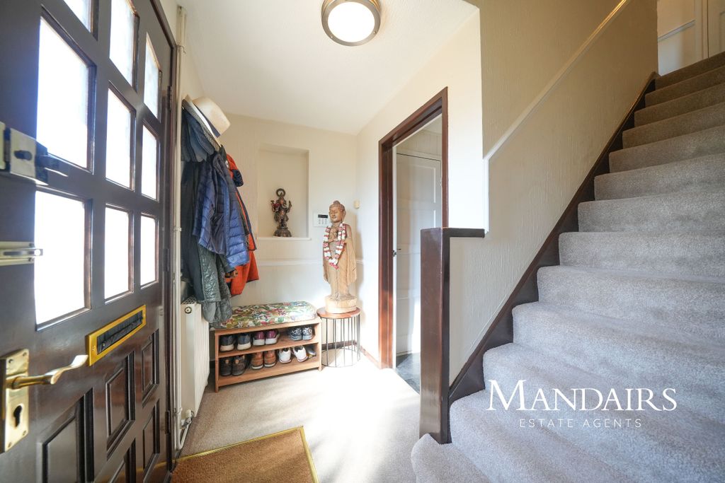 Property photo 3 of 30