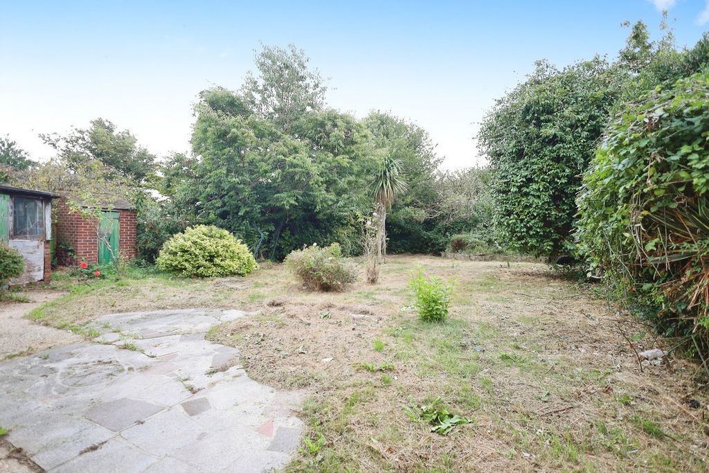 Property photo 3 of 4