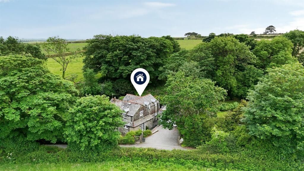 Property photo 3 of 28 4837203