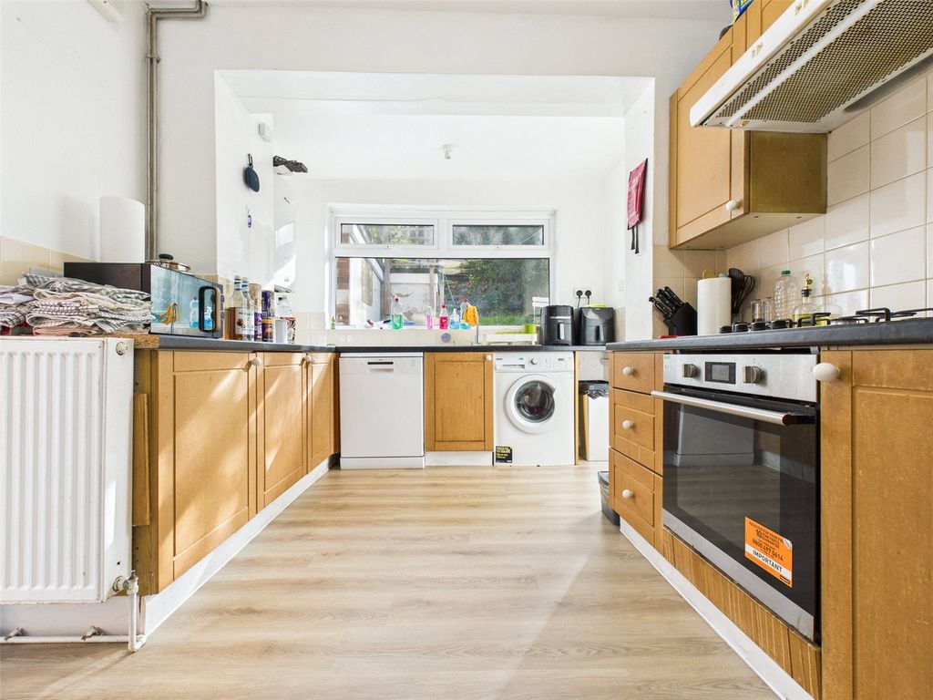 Property photo 1 of 24 Kitchen