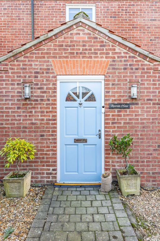 Property photo 3 of 31