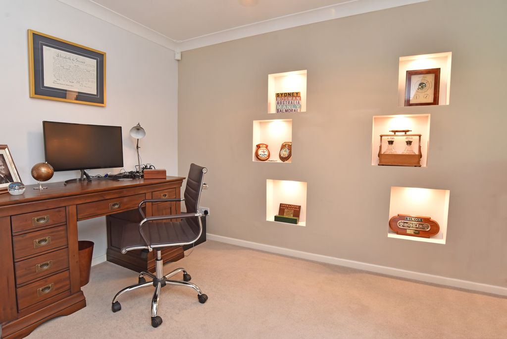 Property photo 3 of 15