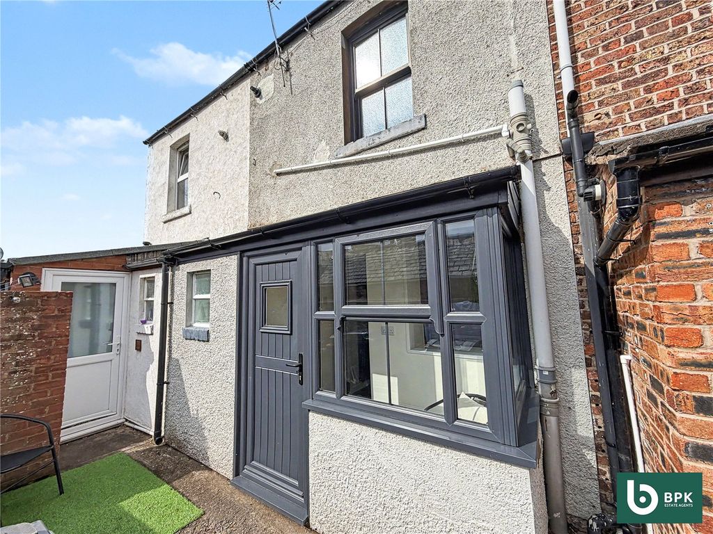 Property photo 1 of 14 Picture No. 13