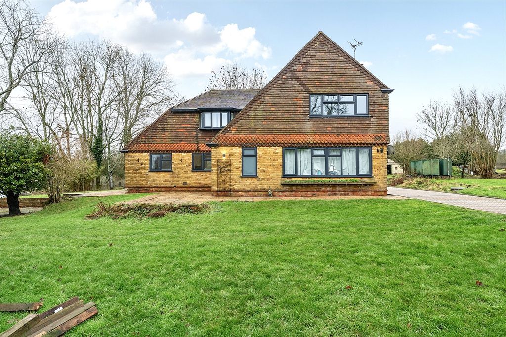 Property photo 1 of 8 Front Elevation