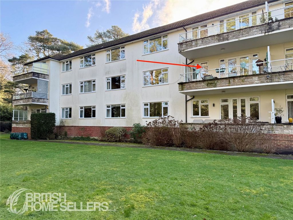 Property photo 1 of 15 Picture No. 20