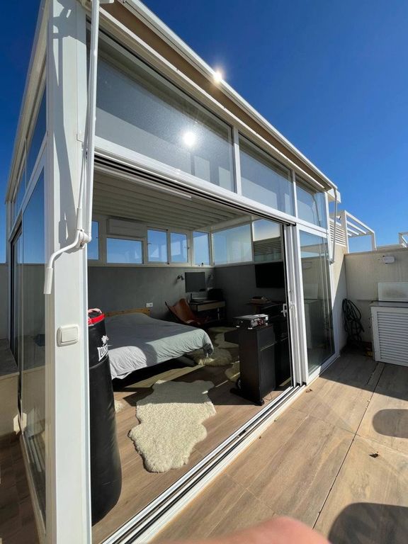 Property photo 1 of 30