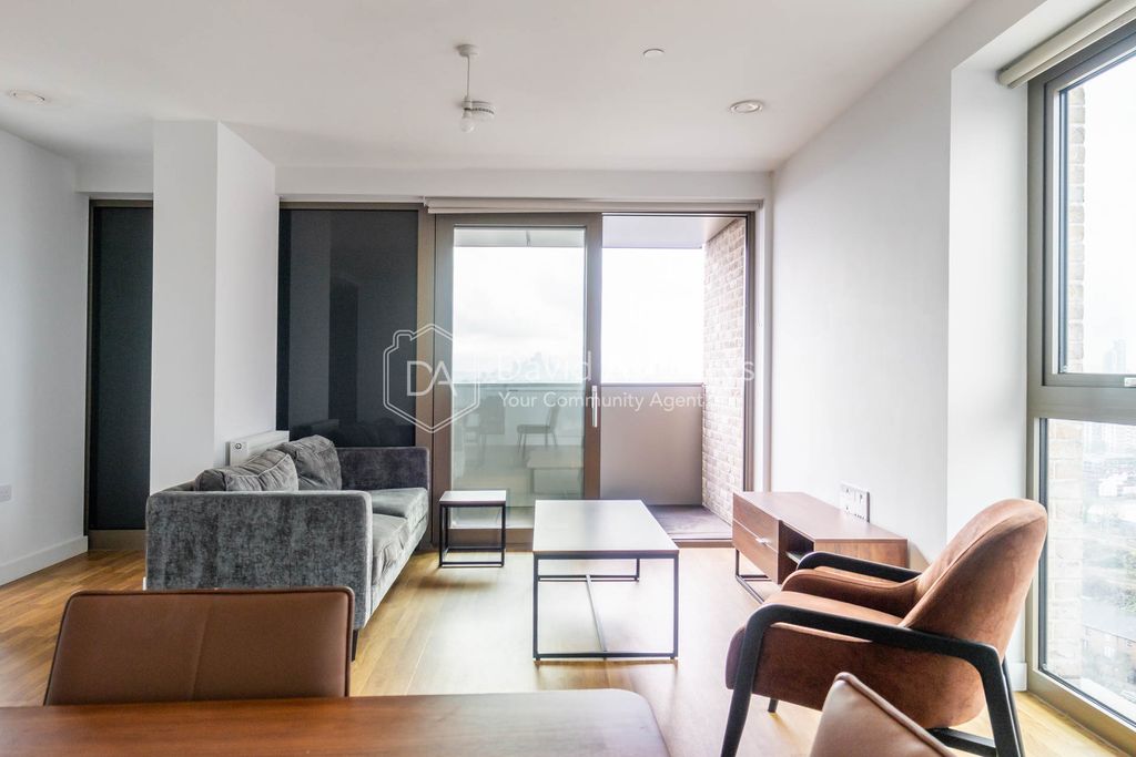 Property photo 2 of 18 Mba06510-Edit