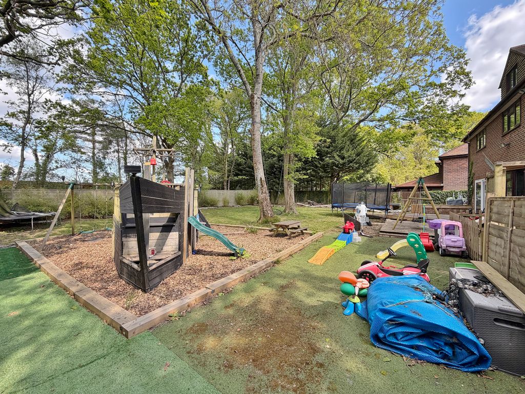 Additional image 27 of 6 bed detached house for saleFareham Park Road, Fareham PO15