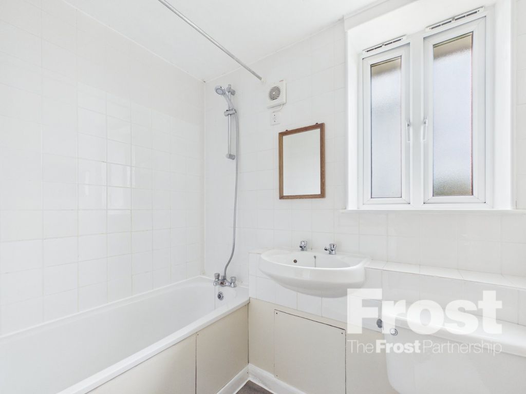 Property photo 3 of 5 Bathroom