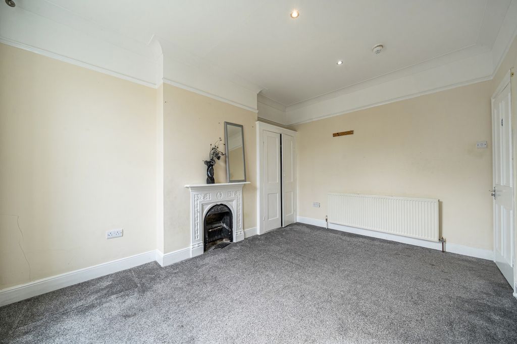 Property photo 1 of 9 1436766-7-69cd32d...