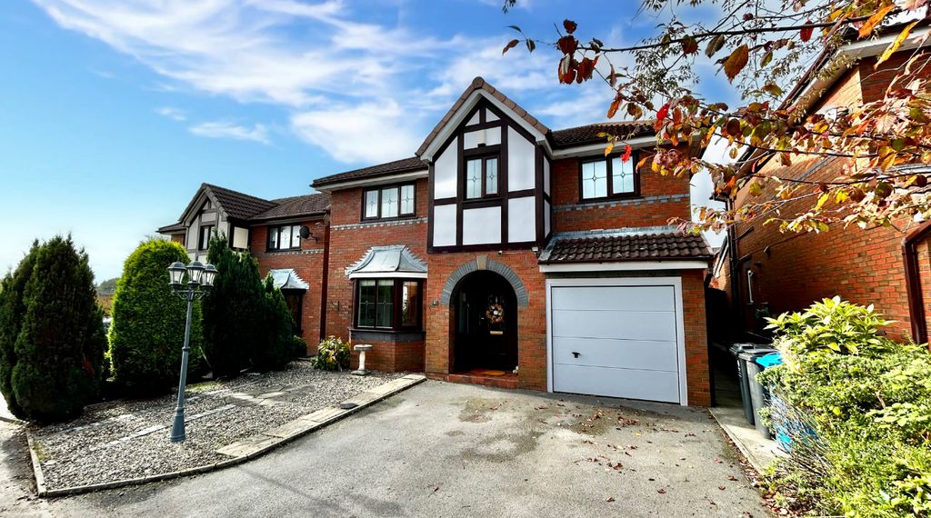 Property photo 1 of 34 Img_0468