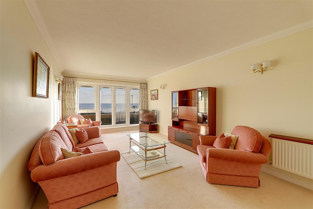 Property photo 2 of 16 Img_7828-Img_7830.Jpg