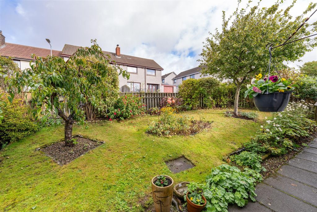 Property photo 2 of 13 24_Windram_Road-13.Jpg