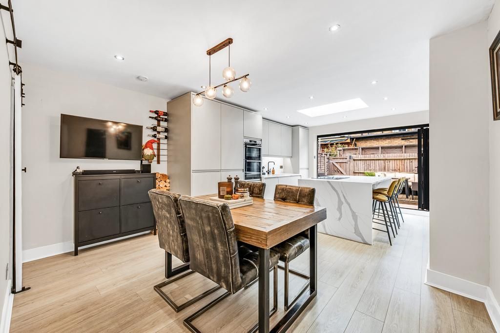 Property photo 3 of 15 Photo 3