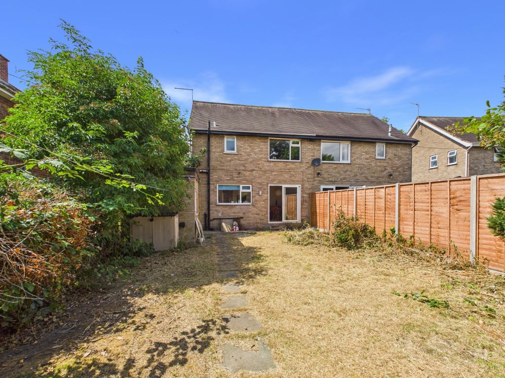 Property photo 3 of 16 4646963