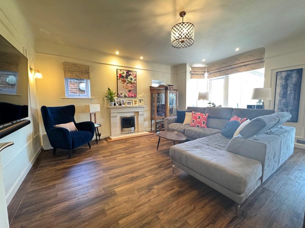 Property photo 3 of 25 Picture No. 3