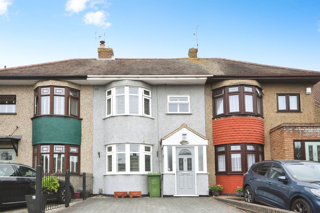 Property photo 1 of 17