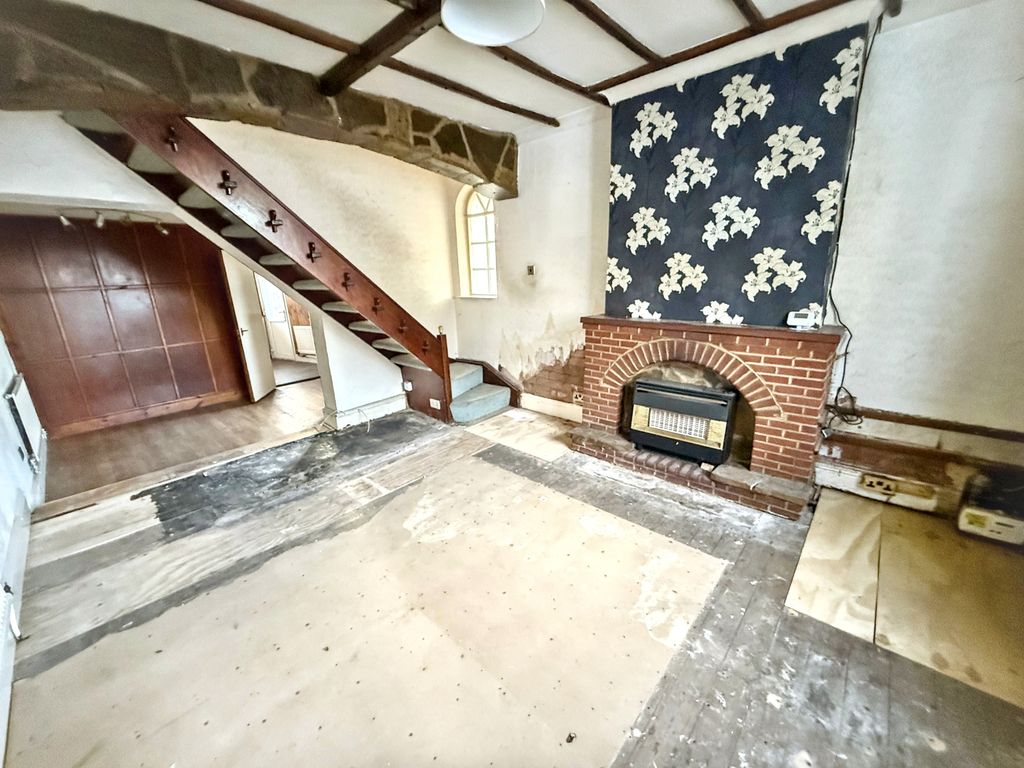 Property photo 3 of 23