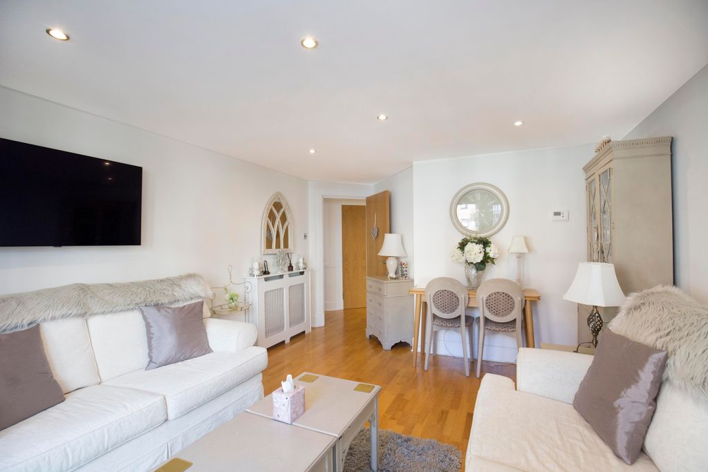 Property photo 2 of 22 13