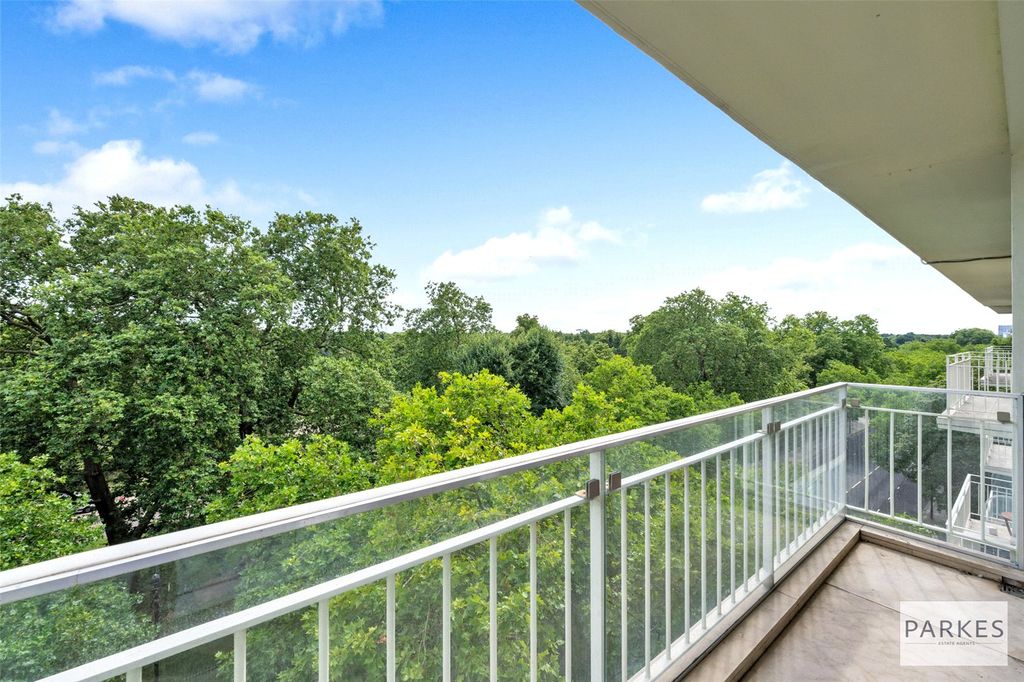 Property photo 2 of 18 Picture No. 06