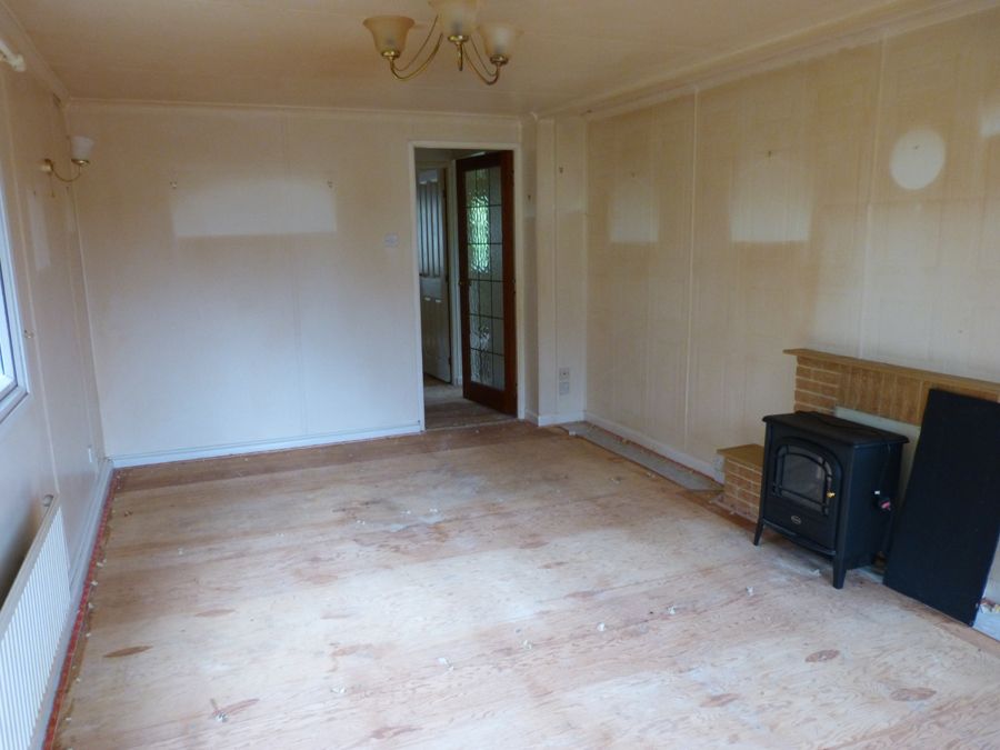Property photo 2 of 19 Lounge